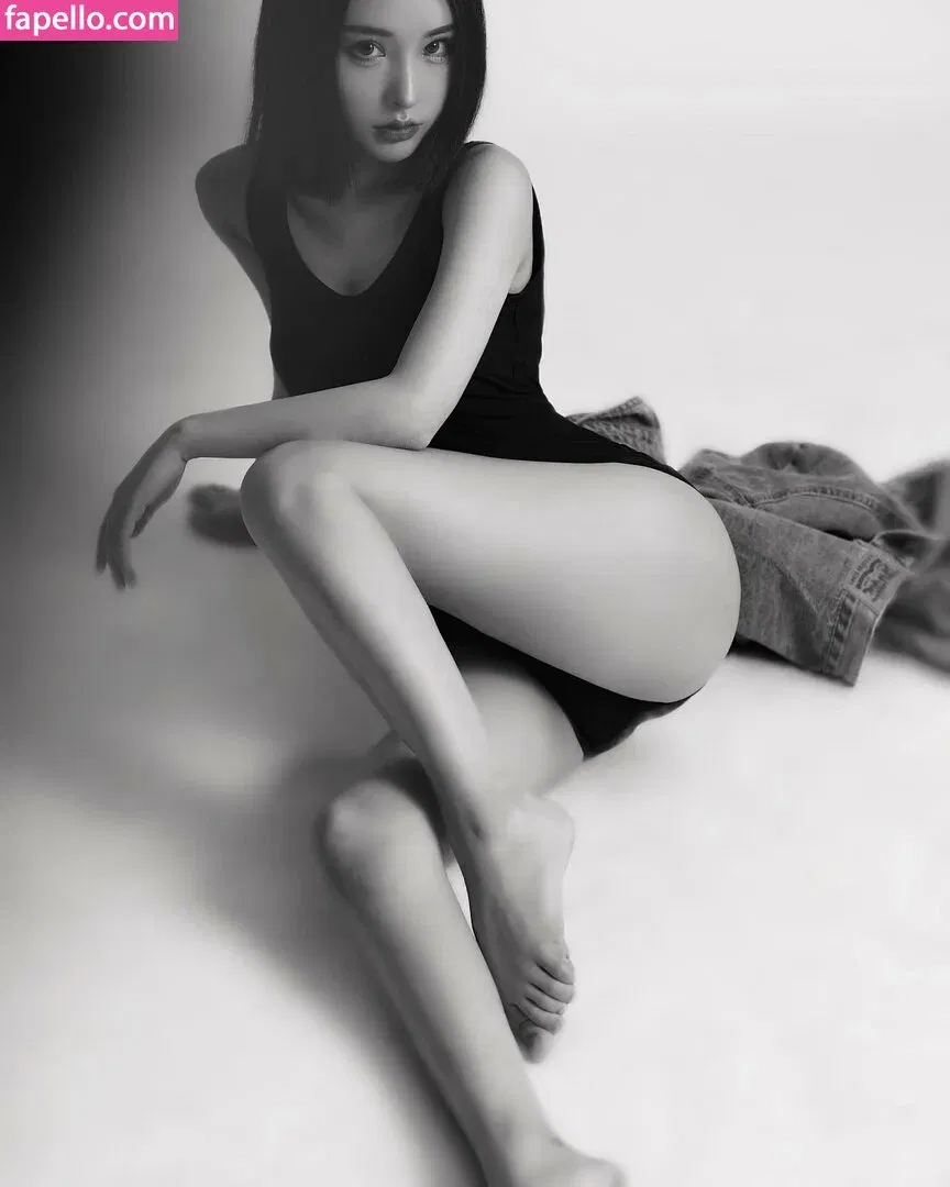 Ivy Ai.lin20_ Onlyfans Photo Gallery 