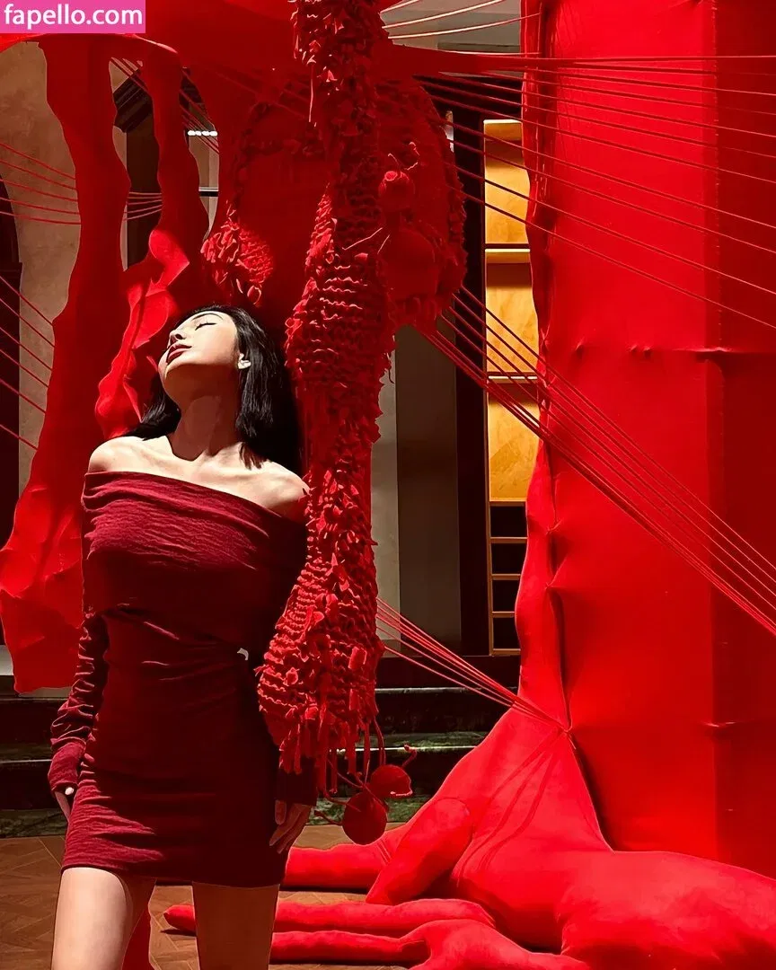 Ivy Ai.lin20_ Onlyfans Photo Gallery 