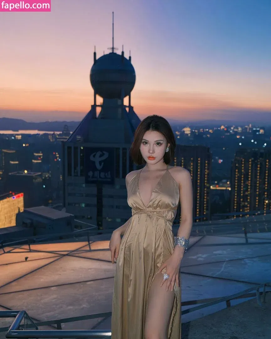 Ivy Ai.lin20_ Onlyfans Photo Gallery 