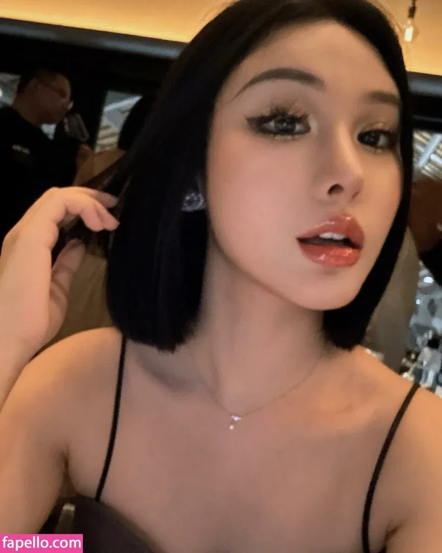 Ivy Ai.lin20_ Onlyfans Photo Gallery 
