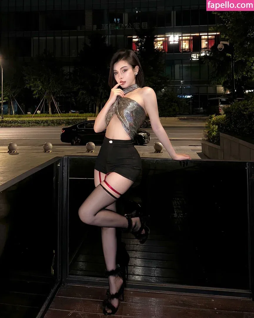 Ivy Ai.lin20_ Onlyfans Photo Gallery 