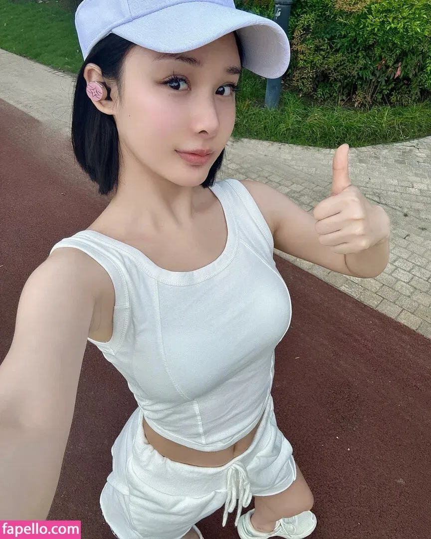 Ivy Ai.lin20_ Onlyfans Photo Gallery 