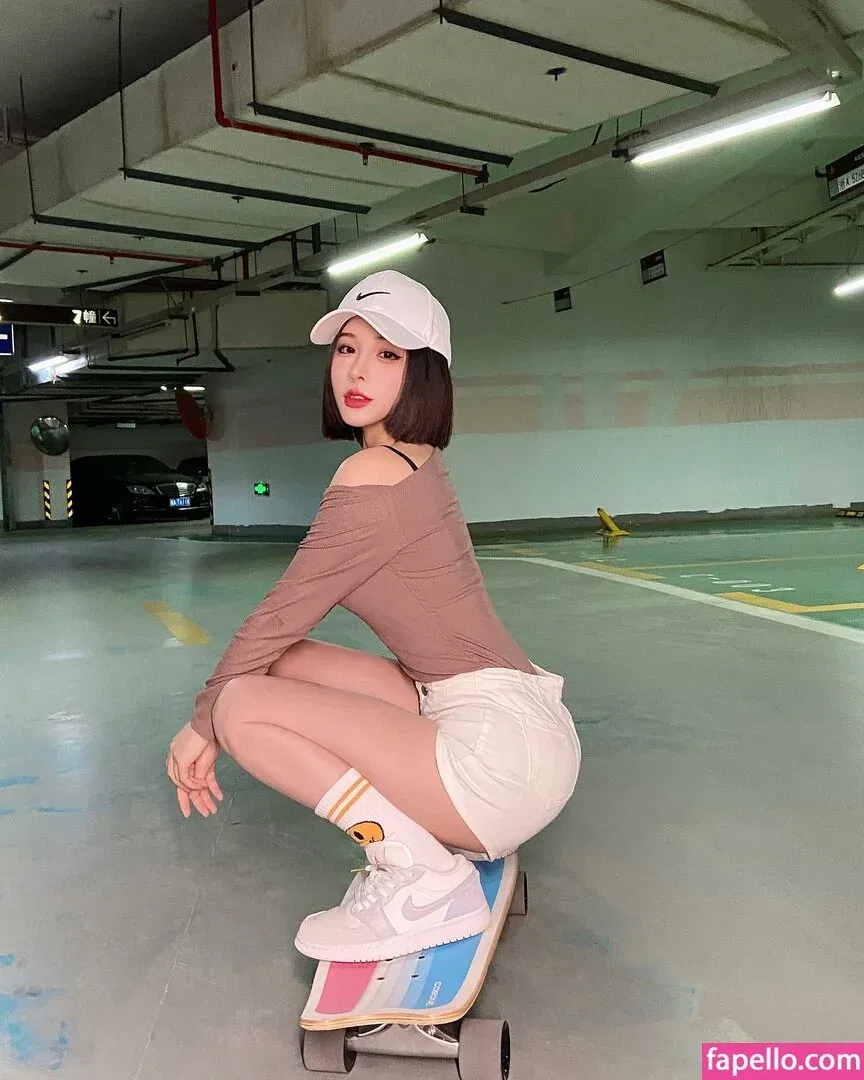 Ivy Ai.lin20_ Onlyfans Photo Gallery 