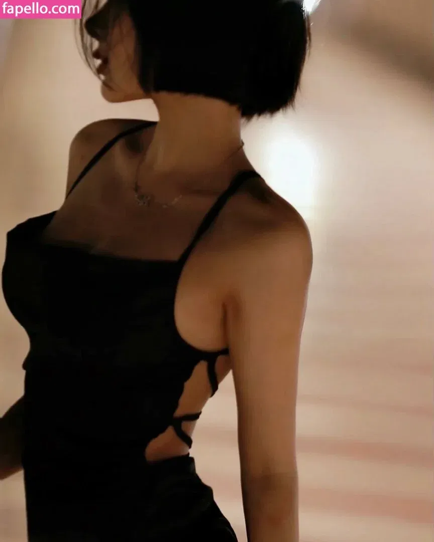 Ivy Ai.lin20_ Onlyfans Photo Gallery 