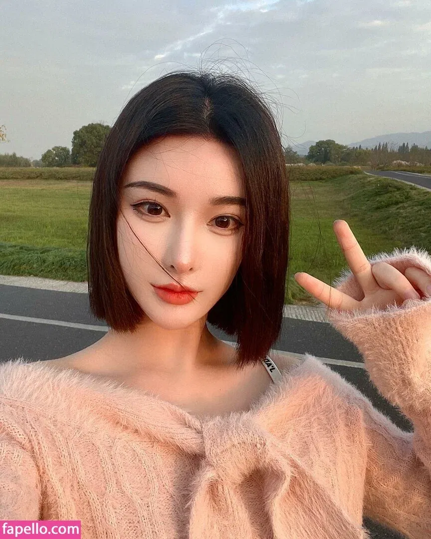 Ivy Ai.lin20_ Onlyfans Photo Gallery 