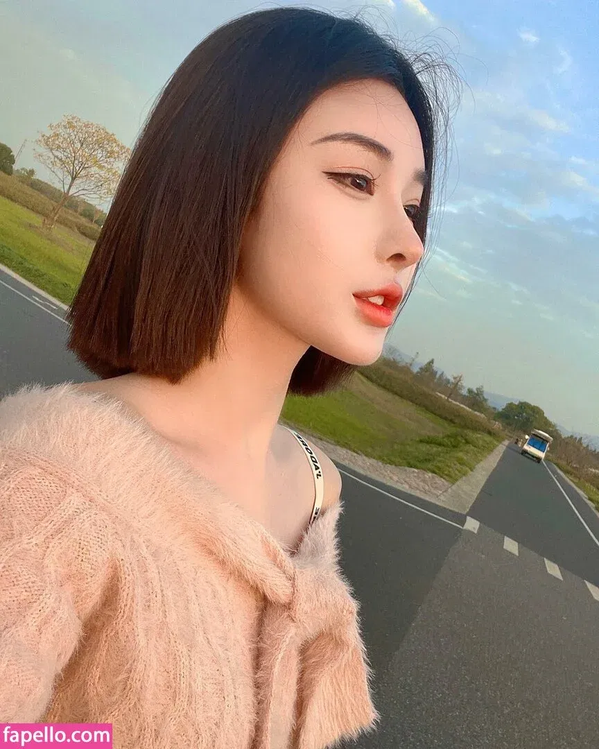 Ivy Ai.lin20_ Onlyfans Photo Gallery 