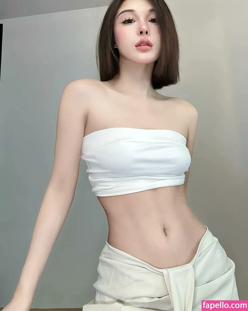 Ivy Ai.lin20_ Onlyfans Photo Gallery 