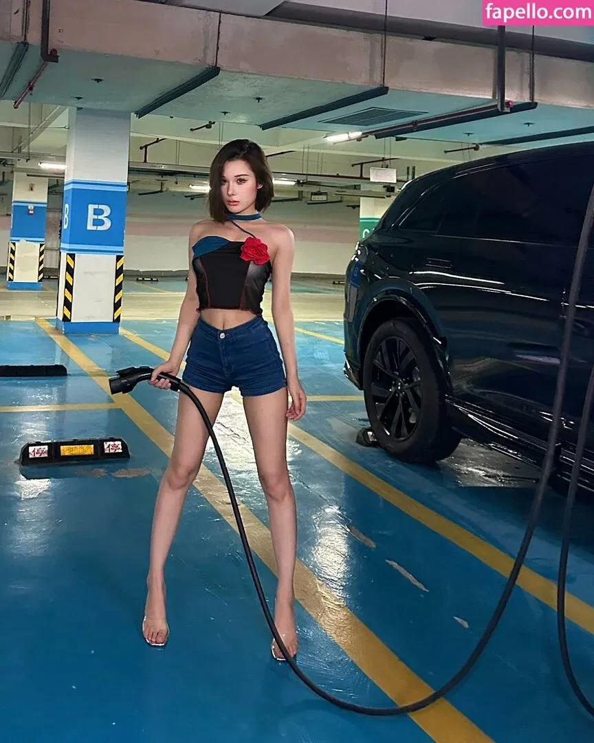 Ivy Ai.lin20_ Onlyfans Photo Gallery 