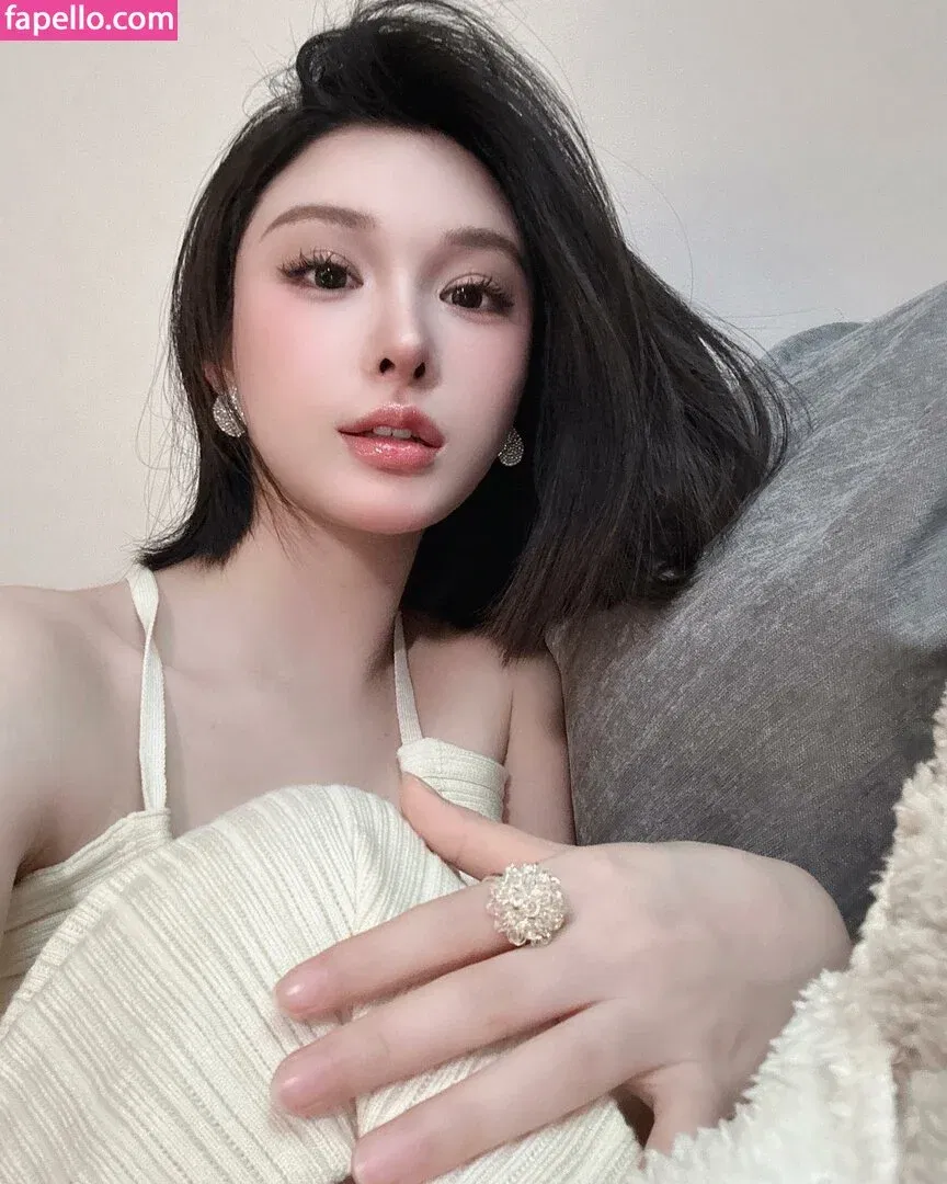 Ivy Ai.lin20_ Onlyfans Photo Gallery 