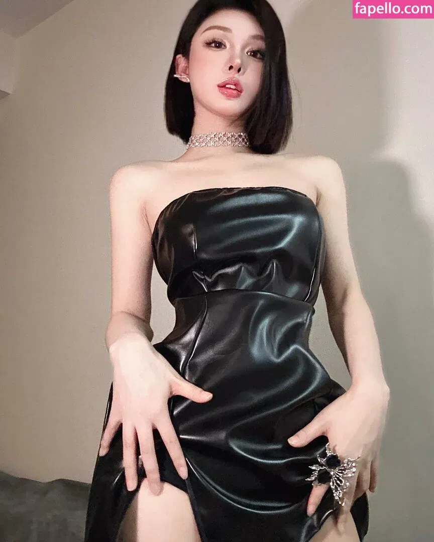 Ivy Ai.lin20_ Onlyfans Photo Gallery 