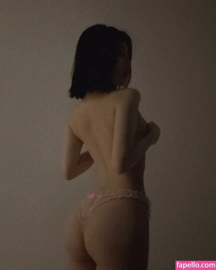 Ivy Ai.lin20_ Onlyfans Photo Gallery 