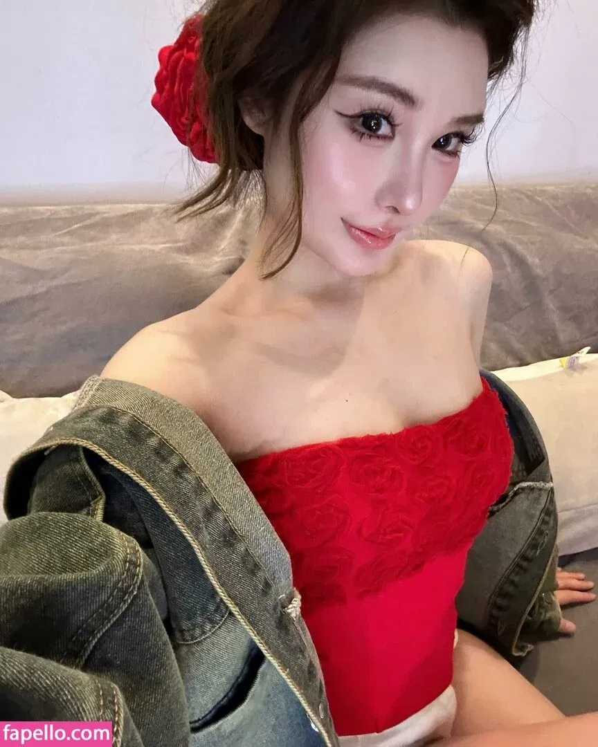 Ivy Ai.lin20_ Onlyfans Photo Gallery 