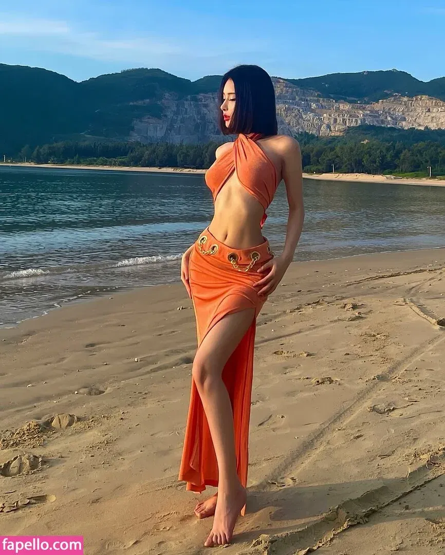 Ivy Ai.lin20_ Onlyfans Photo Gallery 