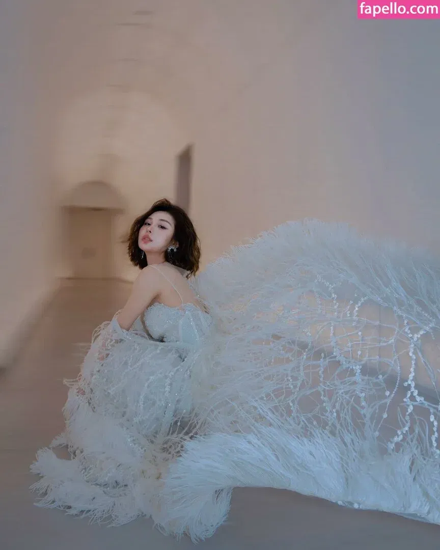 Ivy Ai.lin20_ Onlyfans Photo Gallery 