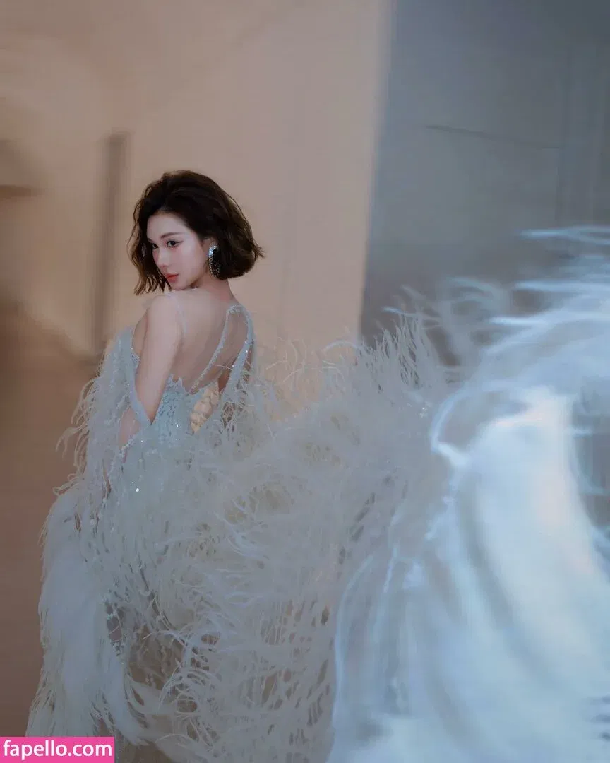 Ivy Ai.lin20_ Onlyfans Photo Gallery 