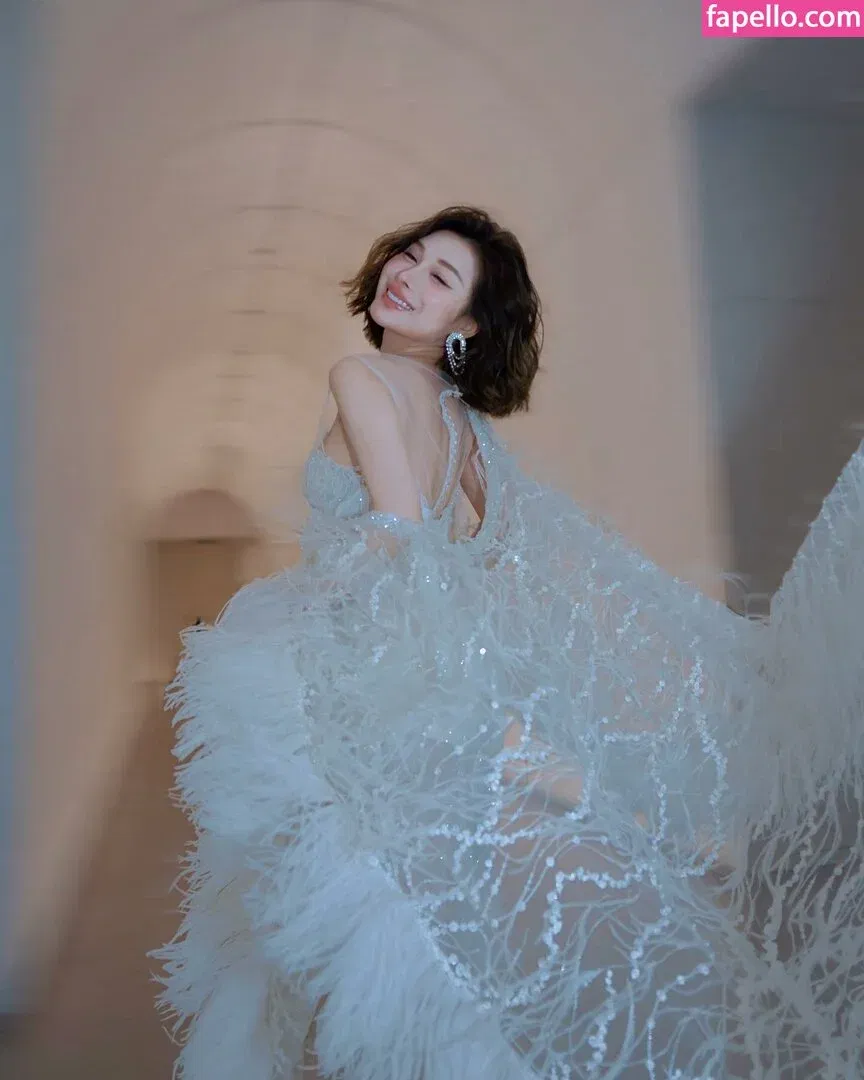 Ivy Ai.lin20_ Onlyfans Photo Gallery 