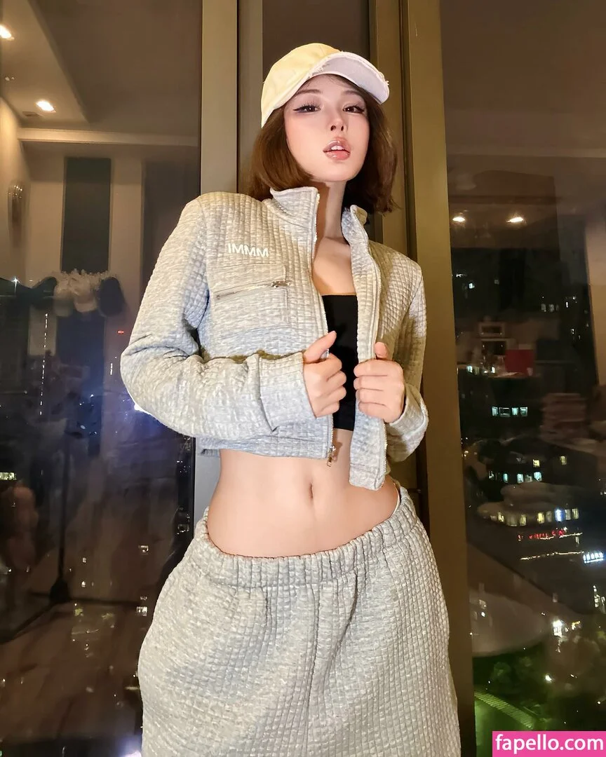 Ivy Ai.lin20_ Onlyfans Photo Gallery 