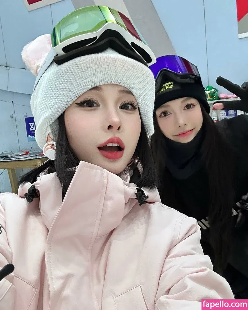 Ivy Ai.lin20_ Onlyfans Photo Gallery 