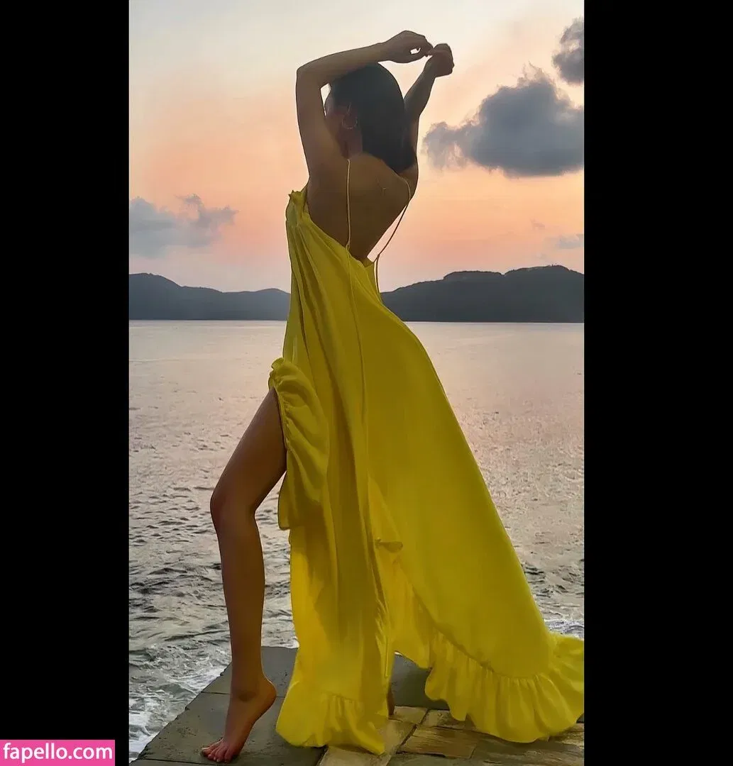 Ivy Ai.lin20_ Onlyfans Photo Gallery 