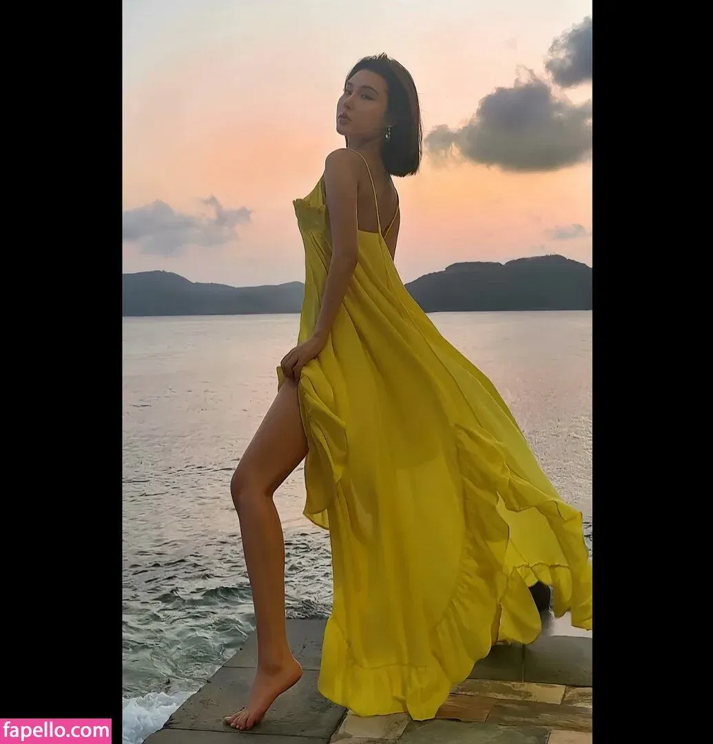 Ivy Ai.lin20_ Onlyfans Photo Gallery 