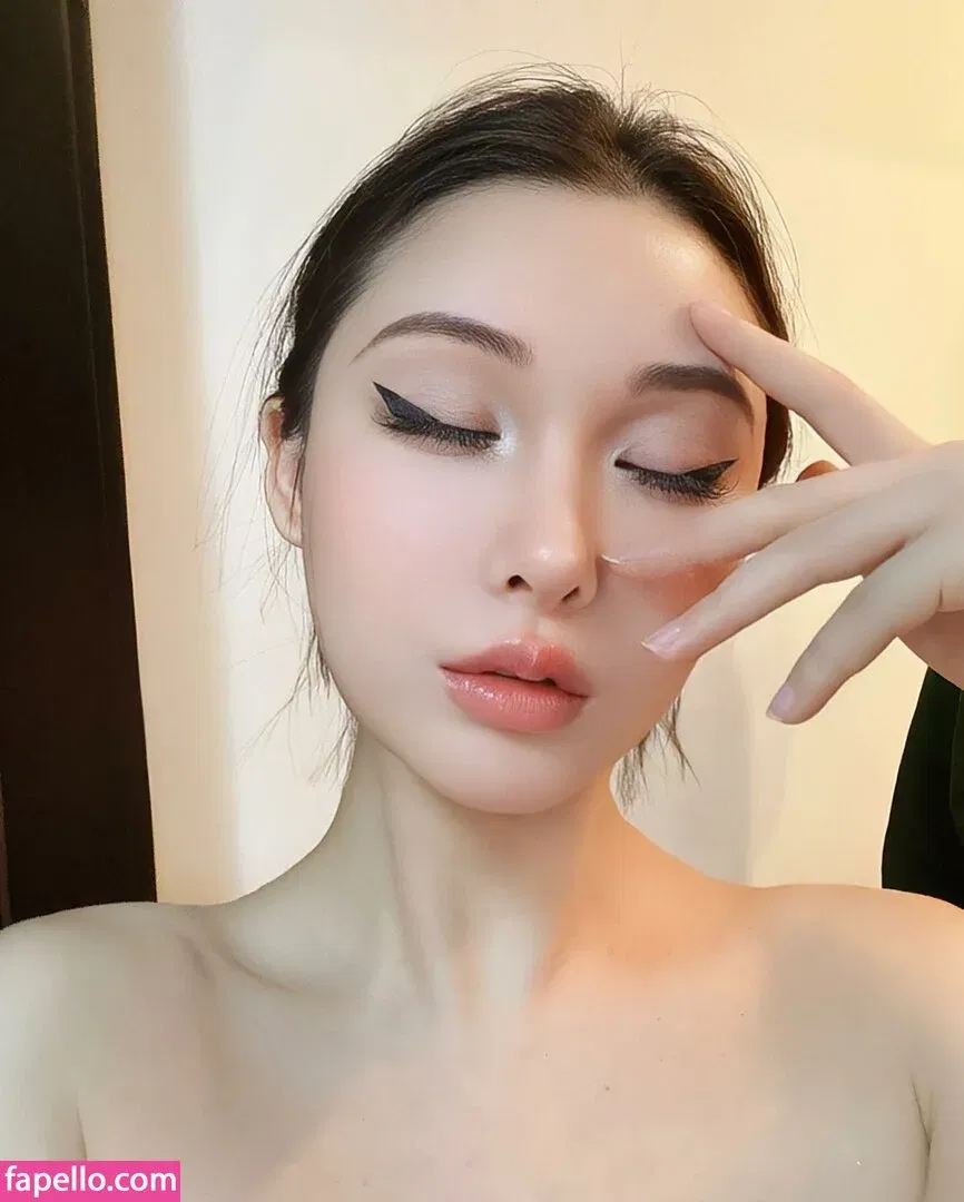 Ivy Ai.lin20_ Onlyfans Photo Gallery 