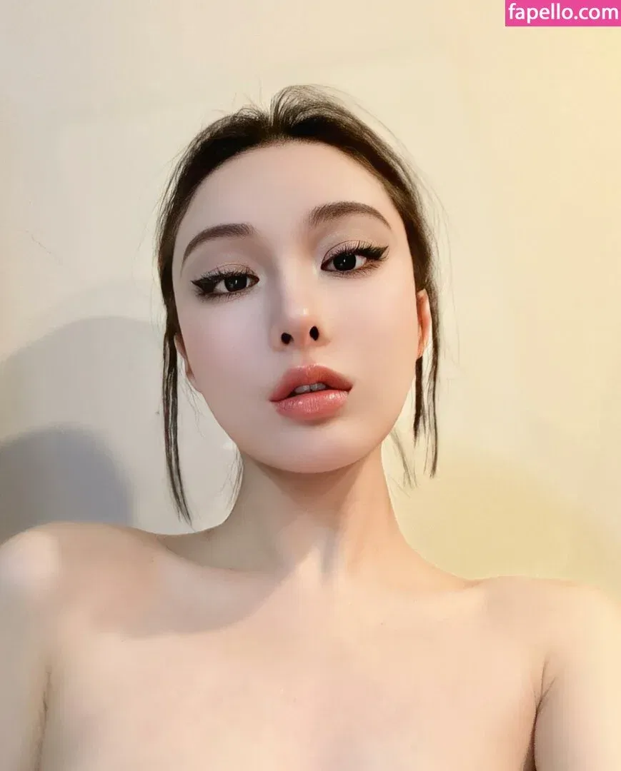 Ivy Ai.lin20_ Onlyfans Photo Gallery 