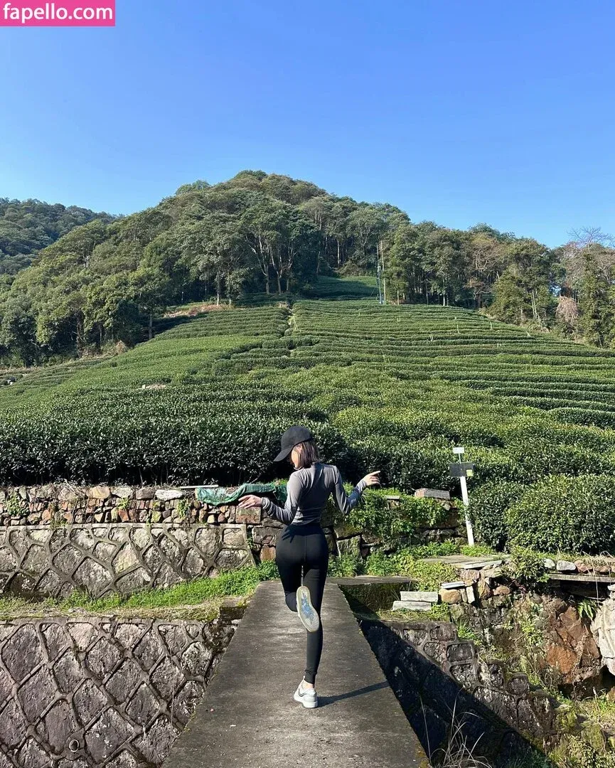 Ivy Ai.lin20_ Onlyfans Photo Gallery 