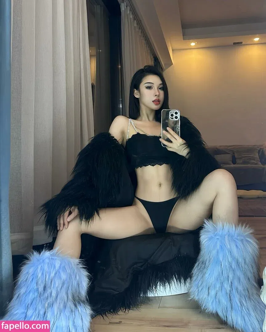 Ivy Ai.lin20_ Onlyfans Photo Gallery 