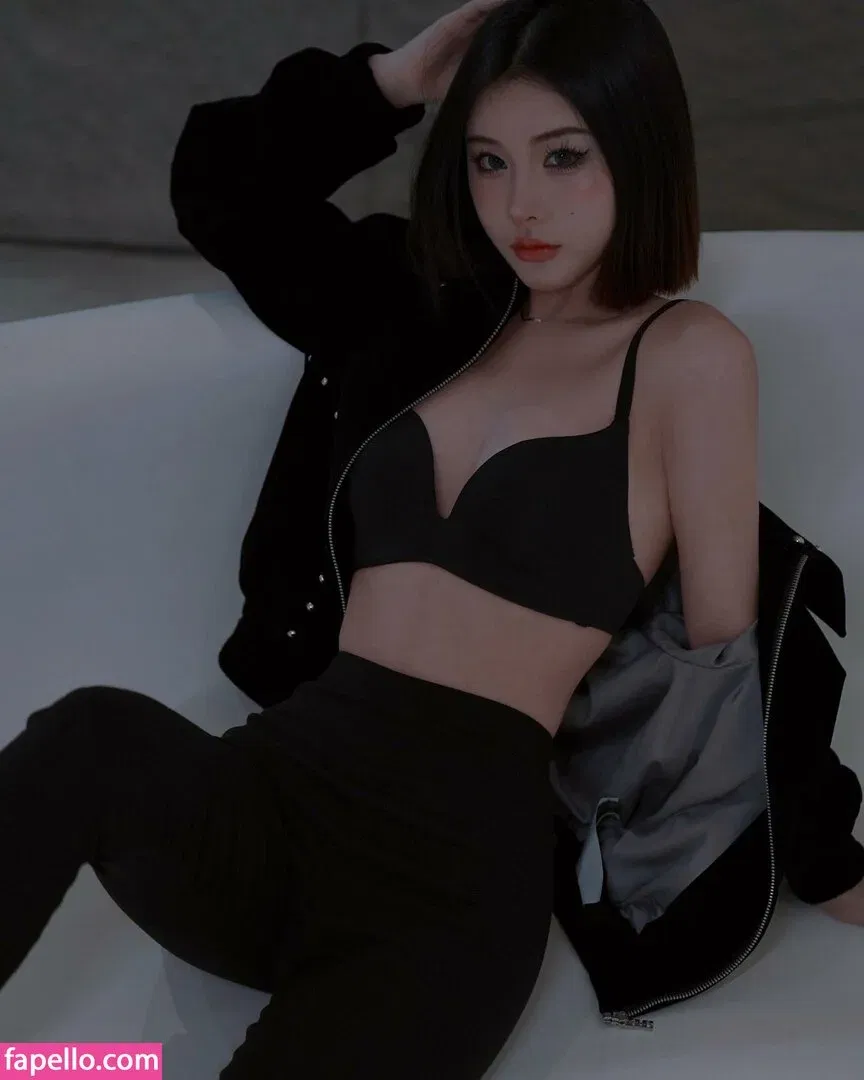Ivy Ai.lin20_ Onlyfans Photo Gallery 