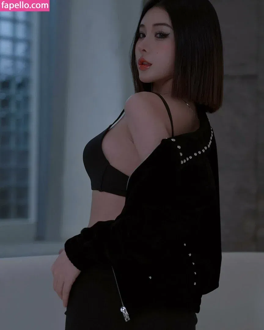 Ivy Ai.lin20_ Onlyfans Photo Gallery 