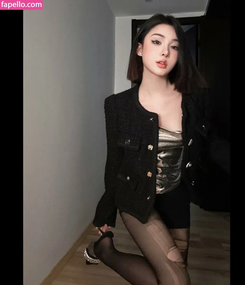 Ivy Ai.lin20_ Onlyfans Photo Gallery 