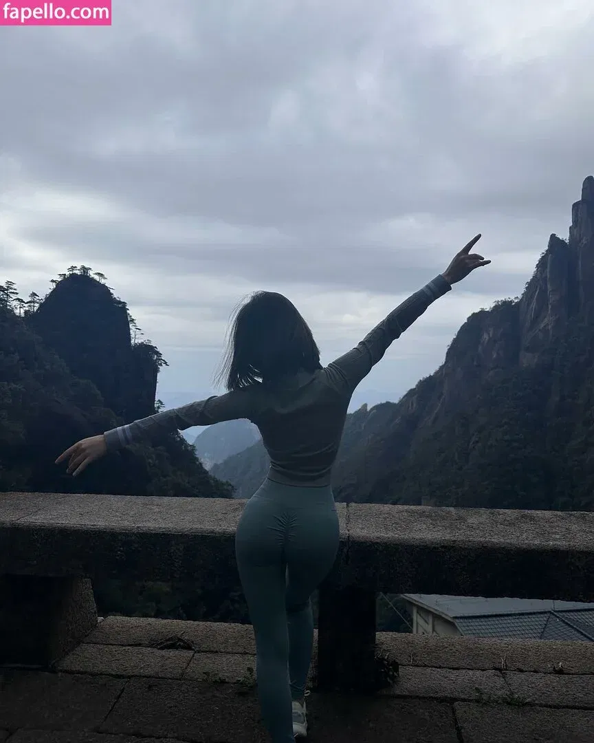 Ivy Ai.lin20_ Onlyfans Photo Gallery 