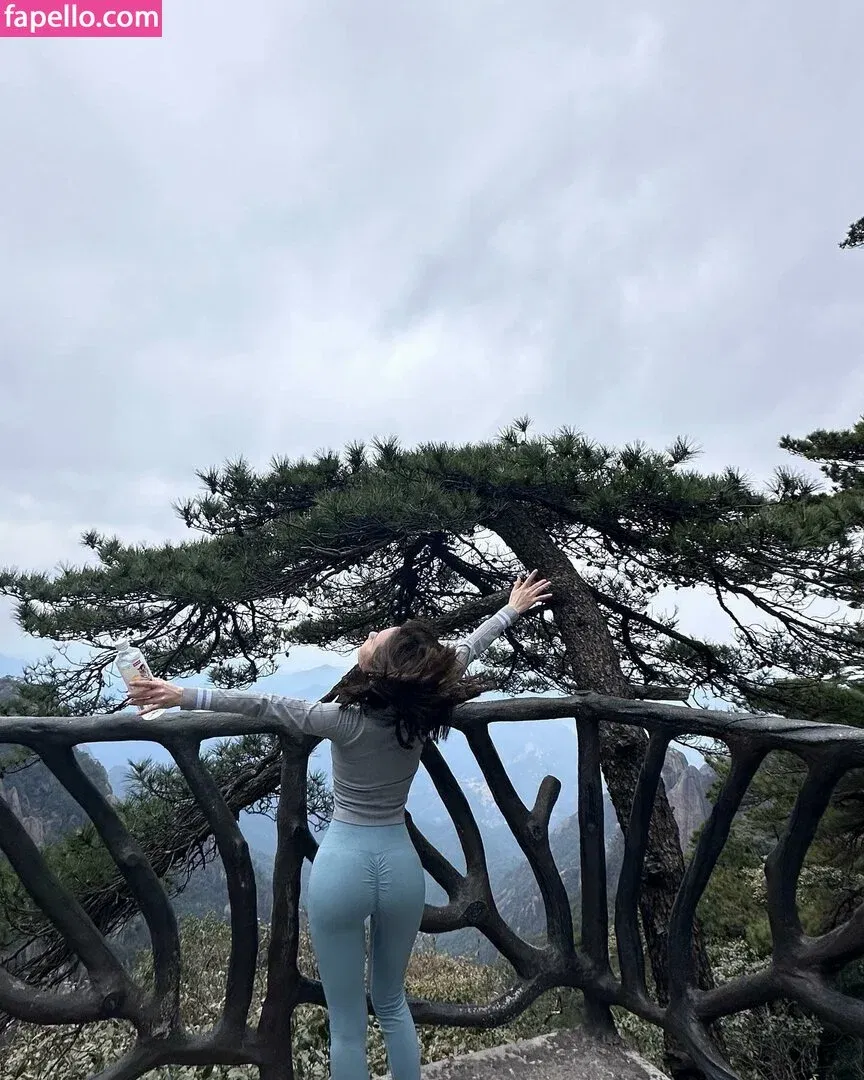 Ivy Ai.lin20_ Onlyfans Photo Gallery 