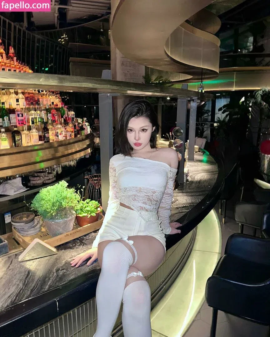 Ivy Ai.lin20_ Onlyfans Photo Gallery 