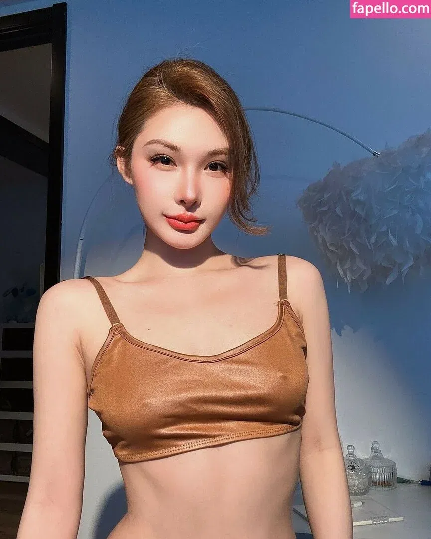 Ivy Ai.lin20_ Onlyfans Photo Gallery 