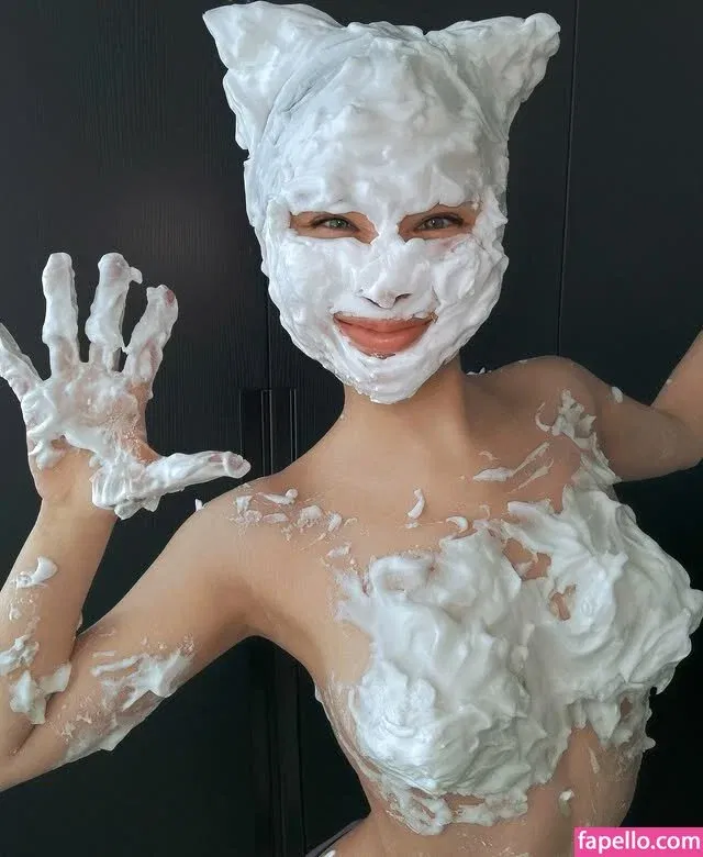 Ivy Ai.lin20_ Onlyfans Photo Gallery 