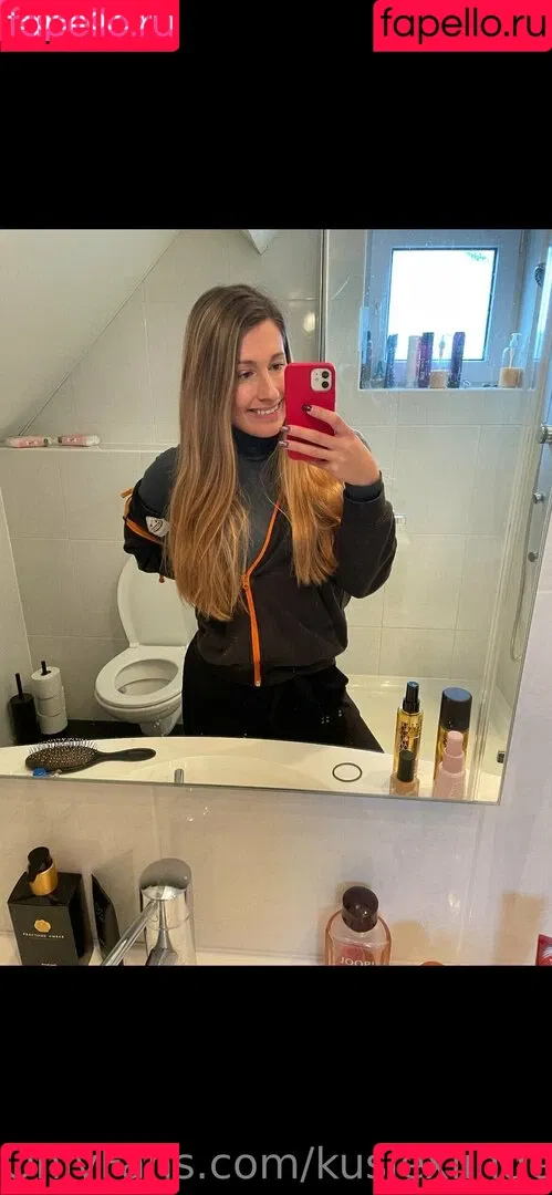 kusjexlinde Onlyfans Photo Gallery 
