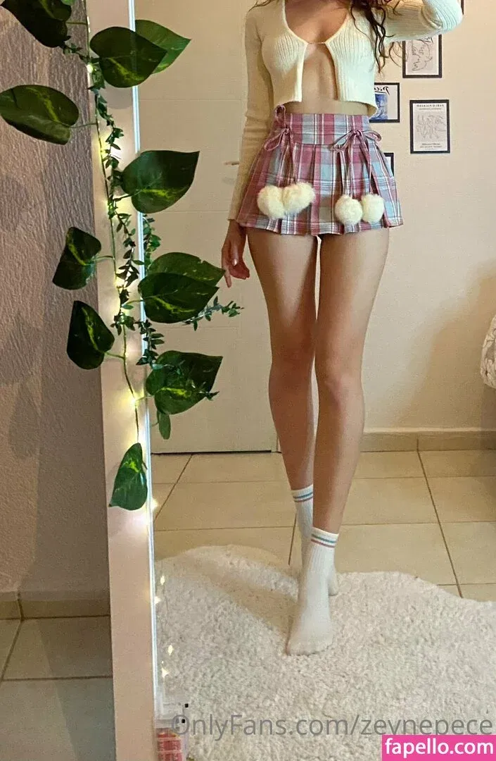 zeynepece Onlyfans Photo Gallery 