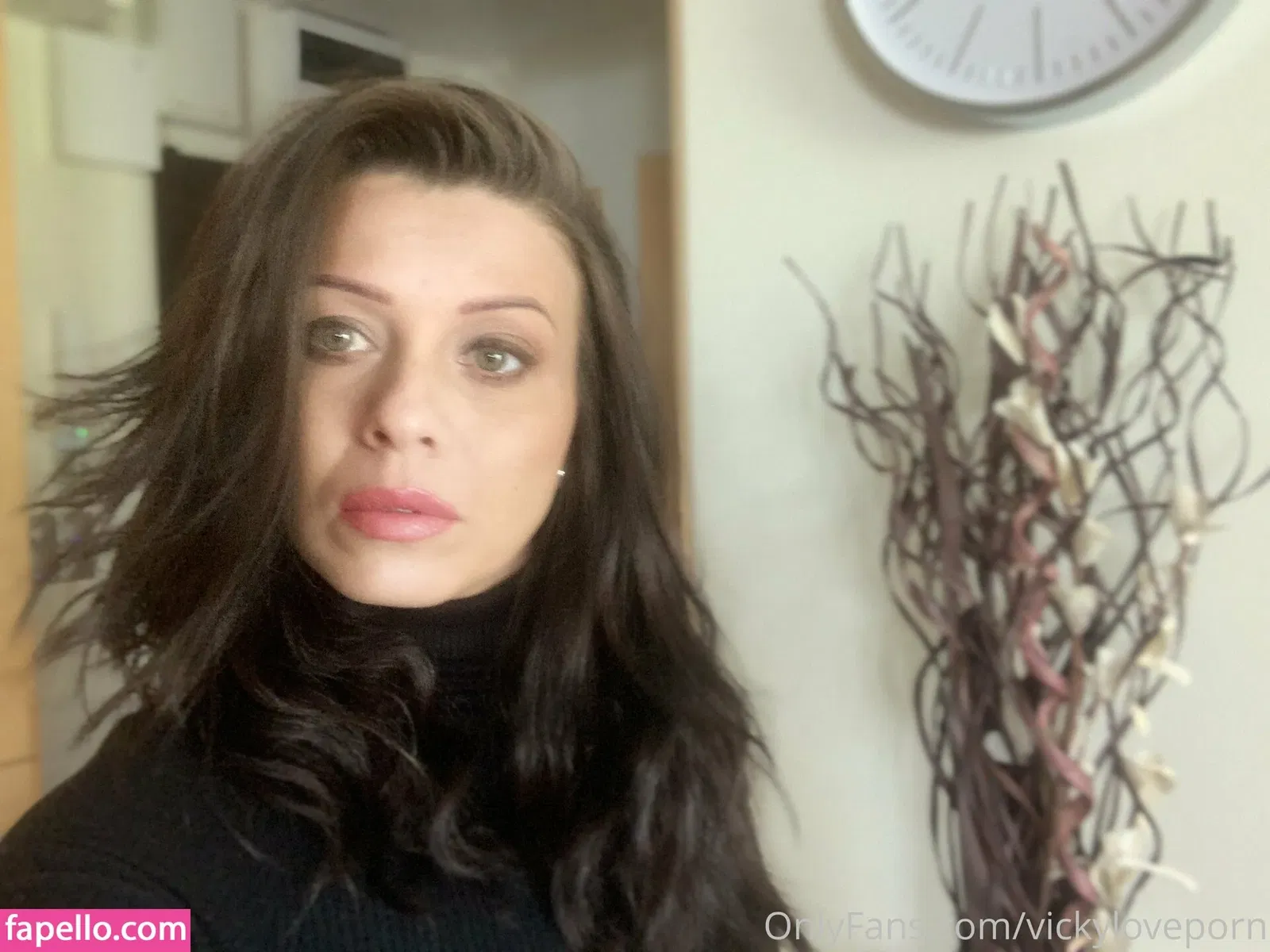 vickyloveporn Onlyfans Photo Gallery 
