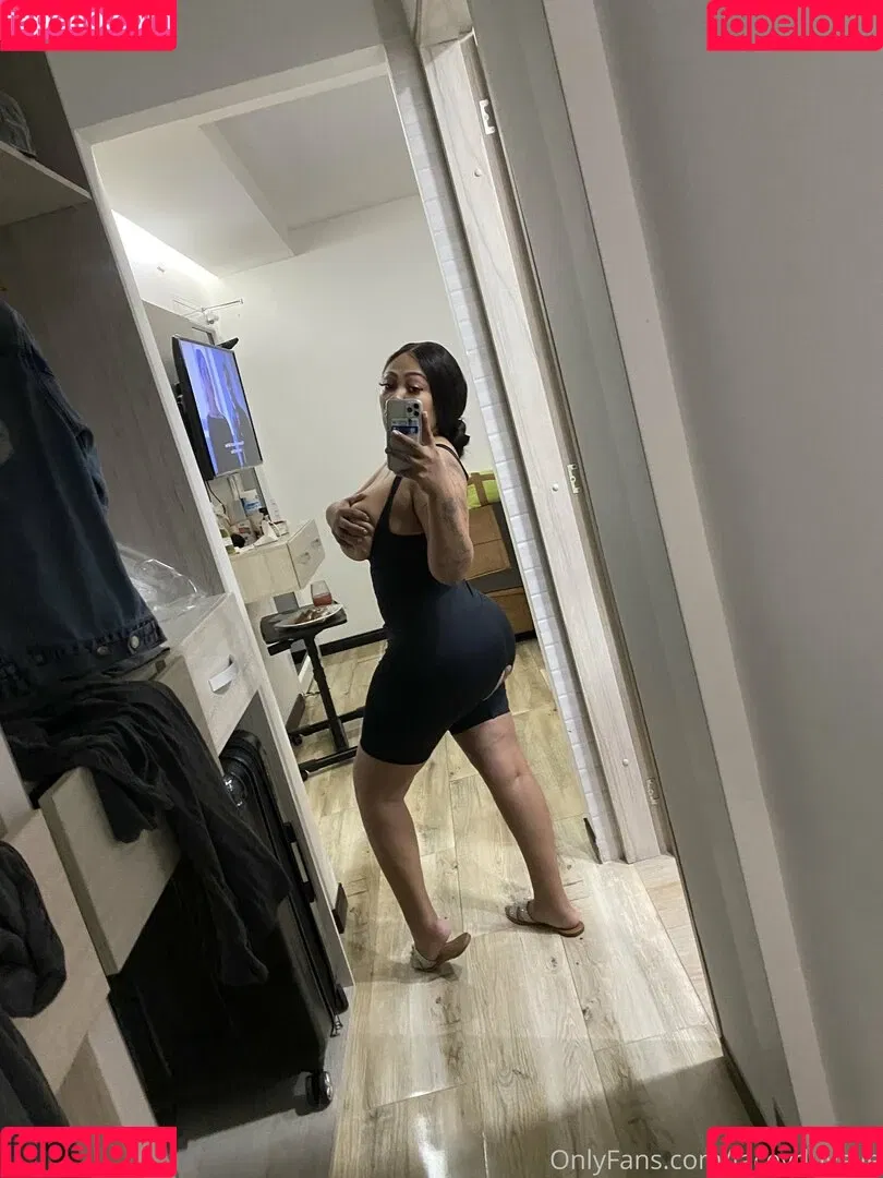 Lacey Duvalle Onlyfans Photo Gallery 