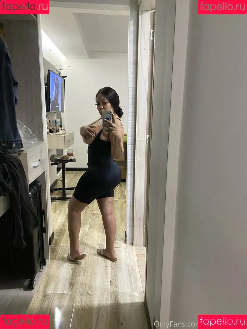 Lacey Duvalle Onlyfans Photo Gallery 