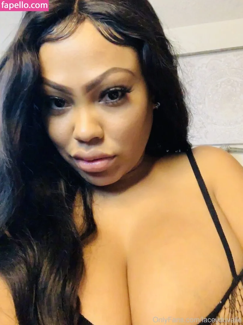 Lacey Duvalle Onlyfans Photo Gallery 