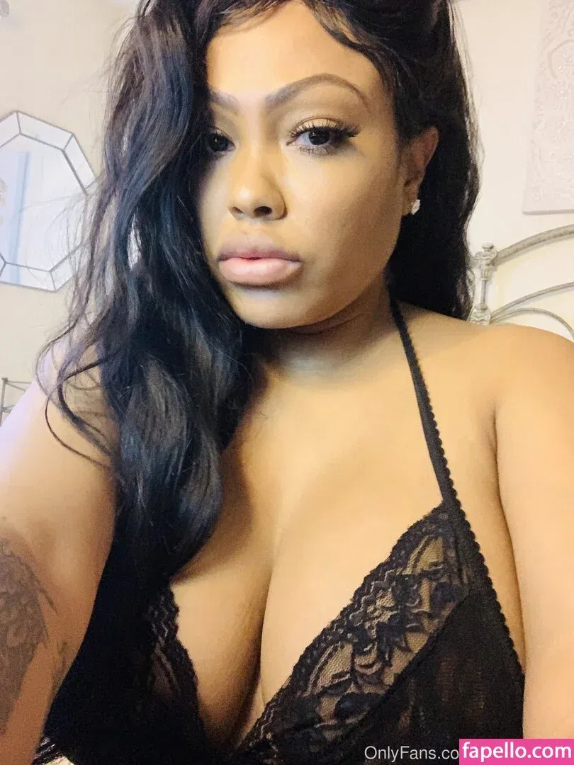 Lacey Duvalle Onlyfans Photo Gallery 