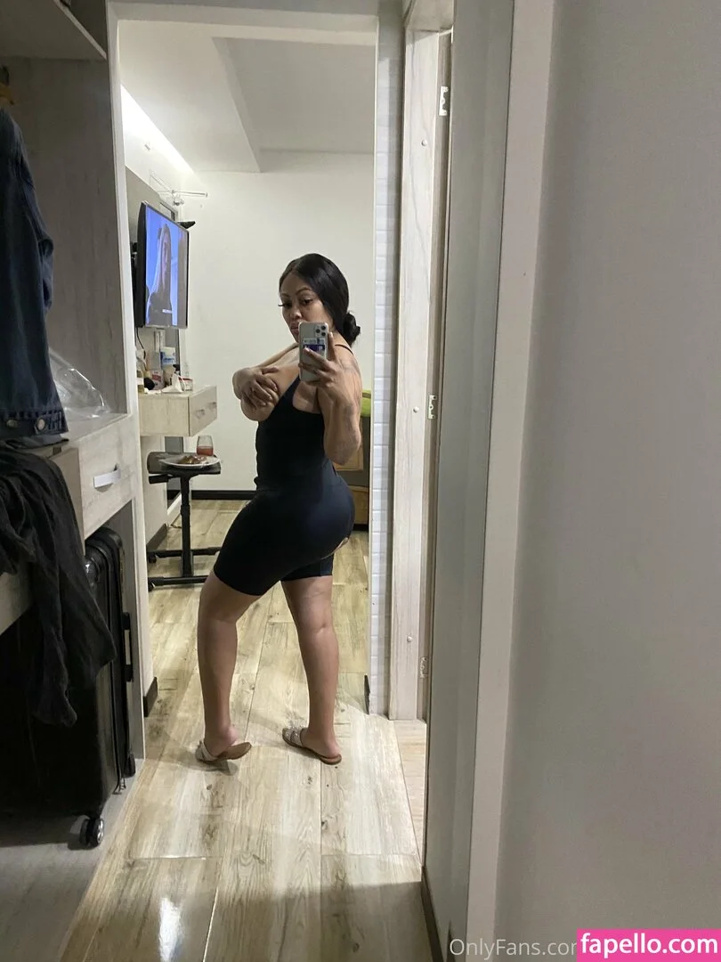 Lacey Duvalle Onlyfans Photo Gallery 