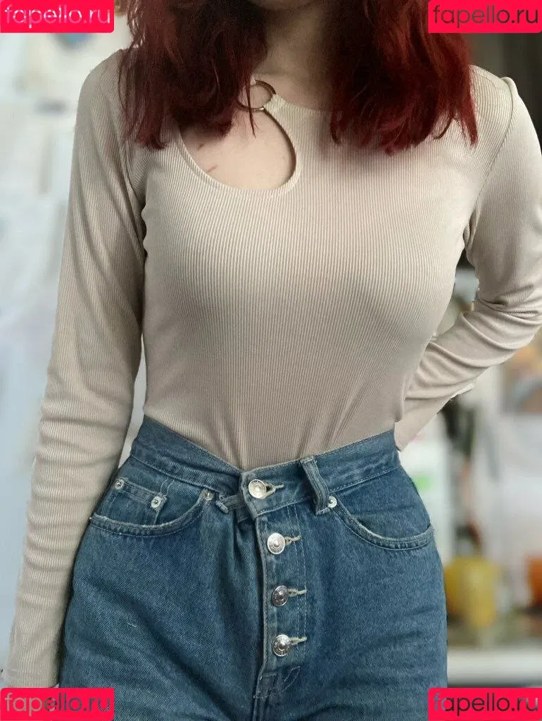 Alice_Kisss Onlyfans Photo Gallery 
