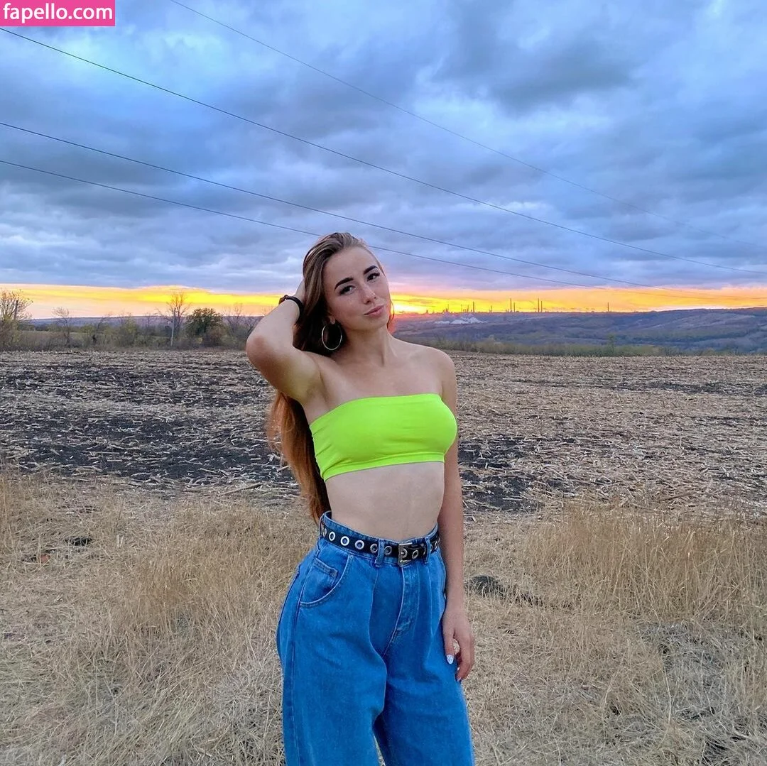 Alice_Kisss Onlyfans Photo Gallery 