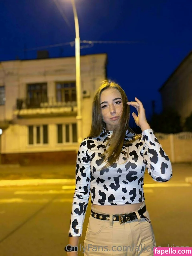 Alice_Kisss Onlyfans Photo Gallery 