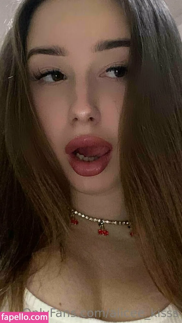Alice_Kisss Onlyfans Photo Gallery 