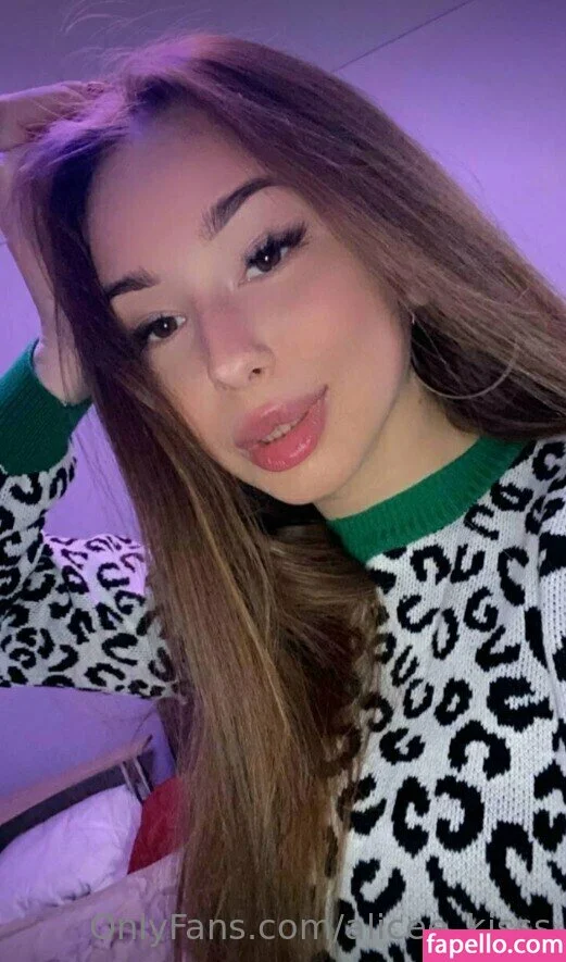 Alice_Kisss Onlyfans Photo Gallery 