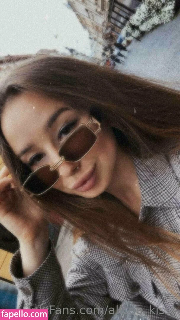 Alice_Kisss Onlyfans Photo Gallery 